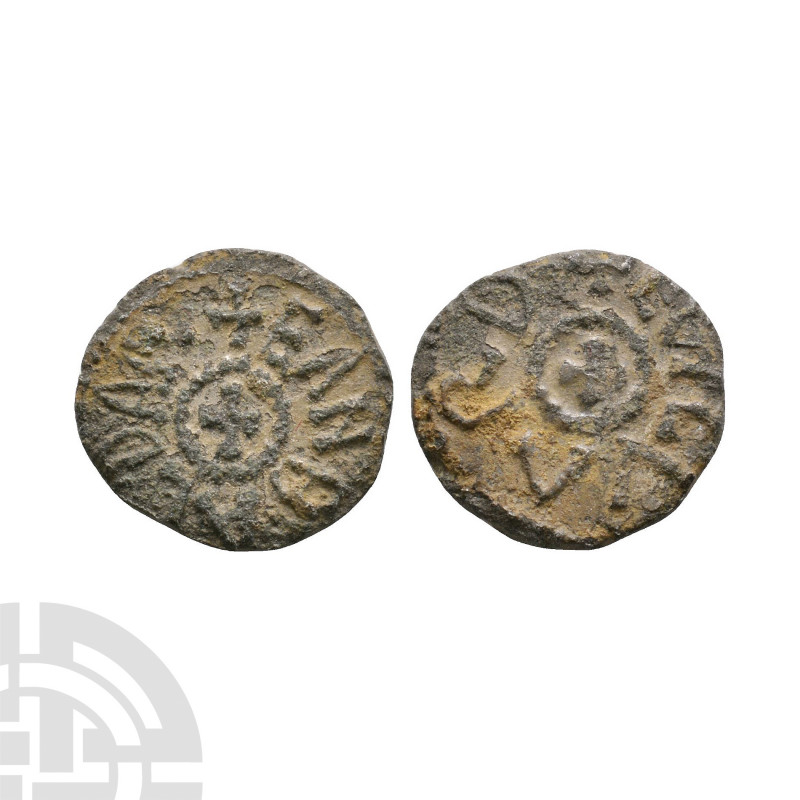 Northumbria Eanred / Ethilward - Irregular AE Styca. 843-855 A.D. Obv: small cro...