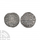 Henry III - London / Henri - Long Cross Penny. 1251-1272 A.D. Class 5b2. Obv: facing bust with sceptre and HENRICVS REX III legend. Rev: voided long c...