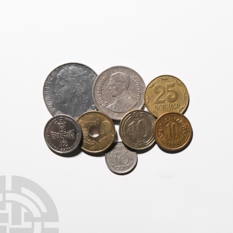 Mixed Modern Issues Group [8]. 20th century A.D. Group comprising: issues of Ita...