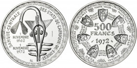 Estados del África del Oeste. 1972. 500 francos. (Kr. 7). 10º Aniversario de la Unión Monetaria. AG. 24,95 g. S/C.