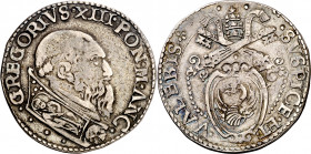 Vaticano. s/d. Gregrorio XIII (1572-1585). Ancona. Testone. (Muntoni 251). AG. 9,40 g. MBC.