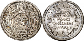 Vaticano. 1684. Inocencio XI (1676-1689). Roma. Testone. (Muntoni 75). AG. 8,90 g. MBC.