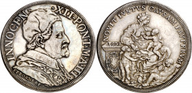 Vaticano. 1693. Inocencio XII (1691-1700). Roma. Piastra. (Muntoni 23). Muy rara. AG. 31,90 g. MBC+.