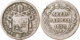 Vaticano. 1838. Gregorio XVI (1831-1846). B (Bolonia). 1/2 baiocco. (Kr. 1319). Golpecitos. CU. 4,68 g. BC/BC+.