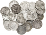 Isabel II. 1 real. Lote de 28 monedas, todas distintas: Barcelona (seis) , Madrid (doce) y Sevilla (diez). BC/MBC.
