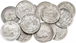 1889 a 1905. 1 peseta. Lote de 13 monedas, todas distintas. BC+/MBC+.