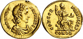 (382-383 d.C.). Teodosio I. Constantinopla. Sólido. (Spink 20394) (Co. 8) (RIC. 45d8). Marcas en borde. Limpiada. 4,37 g. (MBC+).