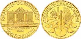 Austria 200 Schilling 1992
KM# 3004; N# 41388; Gold (.999) 3.11 g.; Vienna Philharmonic; Gold Bullion Coinage; Mint: Vienna; Mintage 99000; UNC