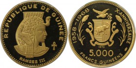 Weltmünzen und Medaillen, Guinea. 10. Jahrestag der Unabhängigkeit - Ramses III. 5000 Francs 1970, Gold. KM 37. PCGS PR68 DCAM