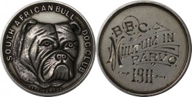 Medaillen und Jetons, Hundesport / Dog sports. South African Bull Dog Club. Medaille 1911, Mappin&Webr. "B.B.C. Multum in Parvo". 31 mm. 16.73 g. Silb...