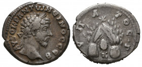 Marcus Aurelius (161-180 AD). AR. Cappadocia, Caesaraea-Eusebia.

Weight: 6,4 gr
Diameter: 21 mm