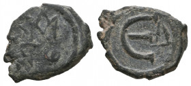 Byzantine
Justinian I. AD 527-565. Pentanummium Æ

Weight: 2,2 gr
Diameter: 15,5 mm