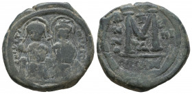 JUSTIN II, with SOPHIA (565-578). Follis. 

Weight: 15,2 gr
Diameter: 31,9 mm