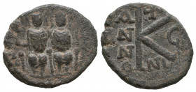 JUSTIN II, with SOPHIA (565-578). Half Follis. 

Weight: 5,8 gr
Diameter: 20,4 mm