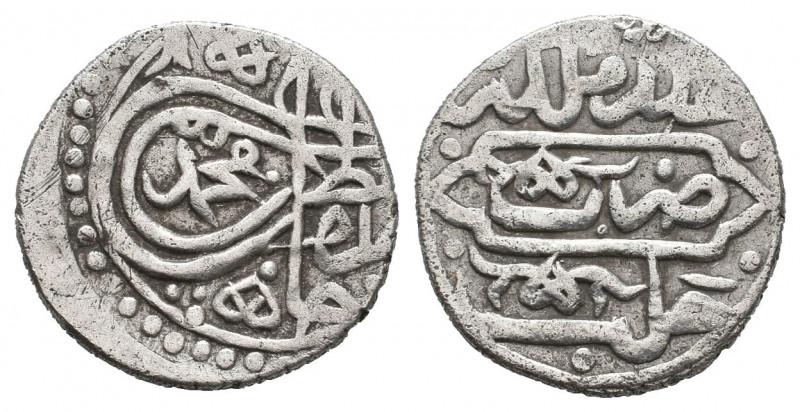 Islamic Coins, Ar

Weight: 2,5 gr
Diameter: 18,9 mm