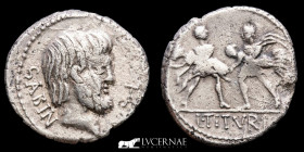 L. Titurius L.f. Sabinus Silver denarius 3,85 g. 19 mm. Rome 89 B.C. gVF