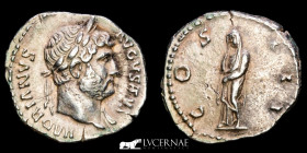 Hadrian Silver Denarius 3,26 g., 19 mm. Rome  125-128 A.D. EF