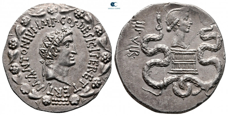 Ionia. Ephesos. Marc Antony and Octavia 39 BC. 
Cistophoric Tetradrachm AR

2...