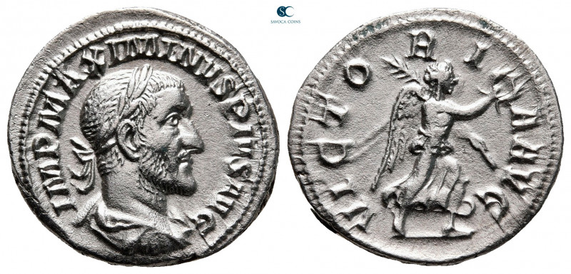 Maximinus I Thrax AD 235-238. Rome
Denarius AR

20 mm, 3,28 g

IMP MAXIMINV...