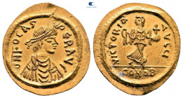 Phocas AD 602-610. Constantinople. Semissis AV