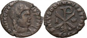Magnentius (350-353). AE Follis, Lugdunum mint. Obv. Draped and cuirassed bust right. Rev. Chi-Rho flanked by A and ω. RIC VIII 154. AE. 6.19 g. 22.00...