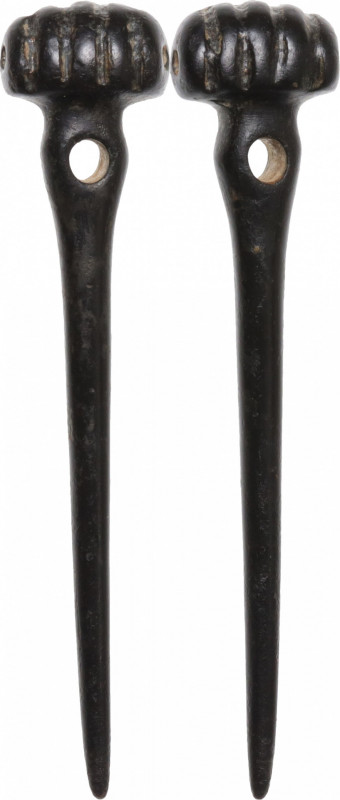 Bronze cloak pin. Bronze age. Length 6.5 cm.