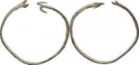 Bronze bracelet. Greek. 54 mm diameter.