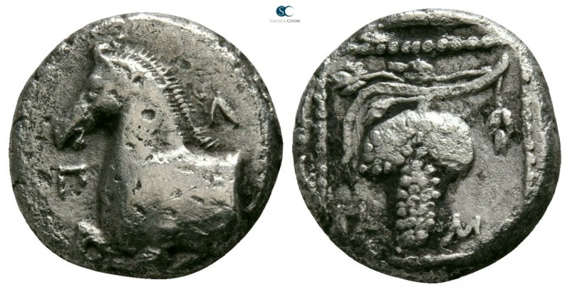 Thrace. Maroneia . Circa 395-386/5 BC
Tetrobol AR

13mm., 2,52g.

Π-Λ, fore...