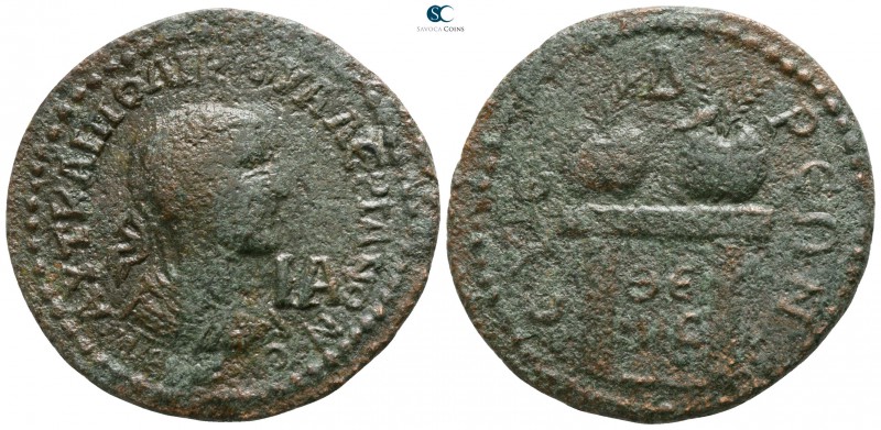 Cilicia. Syedra. Valerian I AD 253-260. 
11 Assaria

32mm., 15,26g.

AYT KA...