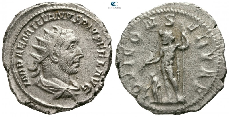 Aemilianus AD 253. Rome
Antoninianus AR

21mm., 3,78g.

IMP AEMILIANVS PIVS...