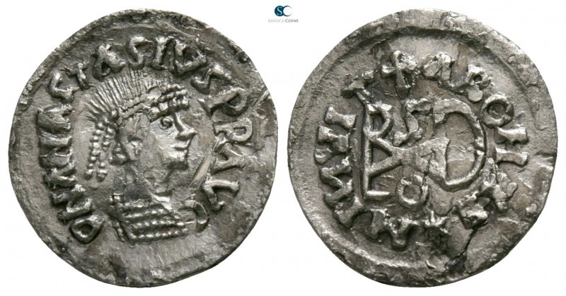 The Gepids. Sirmium AD 489-526. Pseudo-imperial coinage.
Quarter Siliqua AR

...