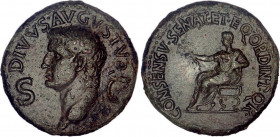 CALIGULA en l'honneur d'AUGUSTE
Dupondius : Auguste assis à gauche, tenant une patère & une branche de laurier
 - TTB 45 (TTB++)
Rare !


SM 181...