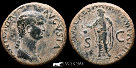 Antonia bronze Dupondius 12,79 g., 27 mm. Rome 42 A.D nEF