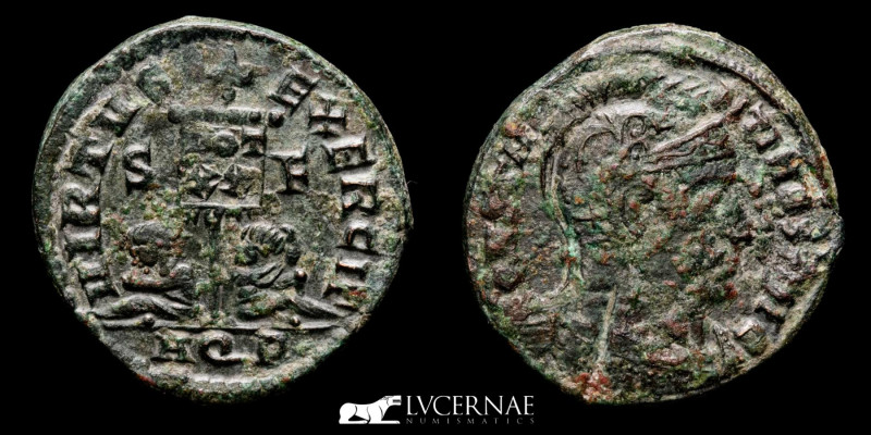 Roman Empire - Constantine I 
AE Follis. (3.04 g, 19 mm.) - Aquileia 320 AD. 

C...