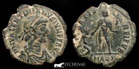 Valentinianus II bronze Maiorina 4,80 grs. 24 mm Aquileia 378-383 A.D. very fine
