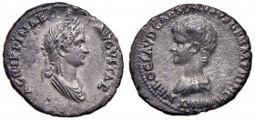 Nerone (54-68) Denario - Busto di Nerone a s. - R/ Busto di Agrippina a d. - RIC 75 AG (g 3,62) RR Poroso, frattura del tondello, bei ritratti in alto...
