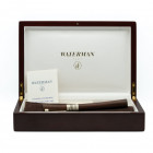 WATERMAN Penna stilografica - SÉRÉNITÉ BOIS edizione limitata 1949/3000. Penna in cocobolo con finiture argentate. Pennino conico L in oro bianco 18kt...