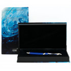 MONTBLANC Penna stilografica - 28715 “JULES VERNE” Fountain Pen Writers Edition and Limited Edition (2003). Corpo della penna in pregiata resina blu o...
