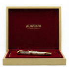 AURORA Penna stilografica - JUBILAEUM. Edizione limitata 1443/9000 Corpo della penna in lacca pregiata con venature dorate. Anelli dorati e cesellati ...