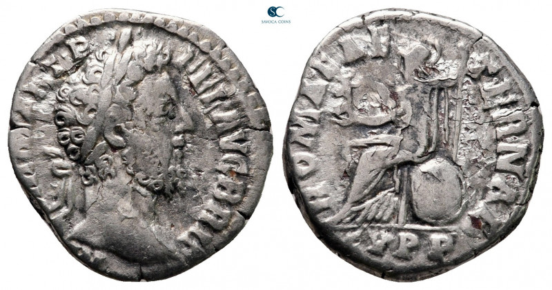 Commodus AD 180-192. Rome
Denarius AR

18 mm, 2,38 g



nearly very fine