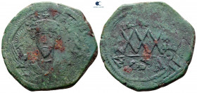 Phocas AD 602-610. Constantinople. Follis or 40 Nummi Æ