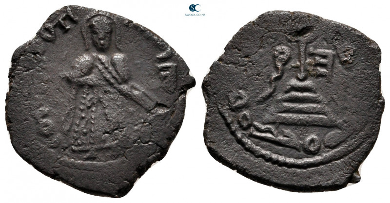 Umayyad Caliphate. Time of 'Abd al-Malik ibn Marwan AH 65-86. 
Fals Æ

21 mm,...