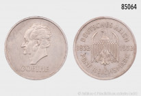 Weimarer Republik, 5 RM 1932 A, zum 100. Todestag Goethes, 500er Silber, 24,87 g, 36 mm, Jaeger 351, selten, Auflage nur 10838 Exemplare, kleine Randf...