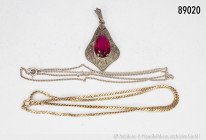 Konv. Goldkette, 12 Karat, 4,5 g, L ca. 41 cm, dazu Silberkette mit Anhänger, 835er Silber, mit rotem Glasstein