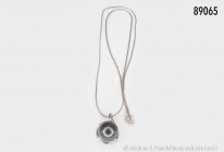 Kette, 585er Weißgold, L ca. 39 cm, mit Perlenanhänger, gefasst in 585er Weißgold, mit 6 Punktdiamanten, Gesamtgewicht 8,6 g, guter Zustand