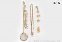 Konv. Goldschmuck, 333er Gold, bestehend aus Armband, L ca. 19 cm, Kette mit Anhänger Maya-Kalender (dieser in Silber), 1 Paar Ohrstecker und einem Sk...