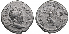 Roman Empire AR Denarius - Septimius Severus (193-211 AD)
3.70g. 19mm. VF/VF SEVERVS PIVS AVG/ VICT PART MAX, Victory advancing to left.