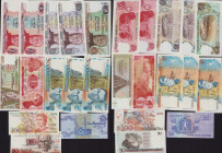 Lot of World paper money: Brazil, Guatemala, Egypt, Honduras, Argentina (13)
Various condition. Sold as is, no returns.