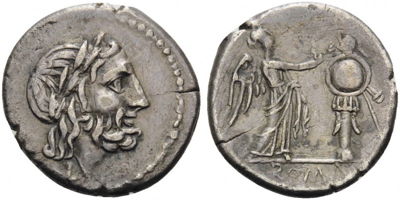 Anonymous, c. 211-208 BC. Victoriatus (Silver, 18 mm, 3.21 g, 1 h), Luceria. Lau...