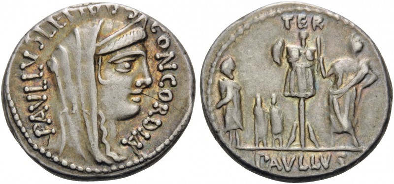 L. Aemilius Lepidus Paullus, 62 BC. Denarius (Silver, 18 mm, 4.26 g, 6 h), Rome....